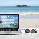 Online holiday booking websites with no booking fees