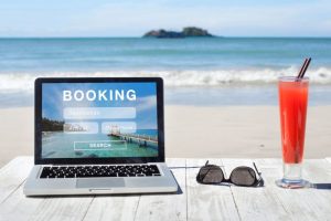 Online holiday booking websites with no booking fees