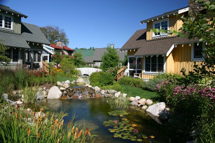 Eco-friendly online hotel options
